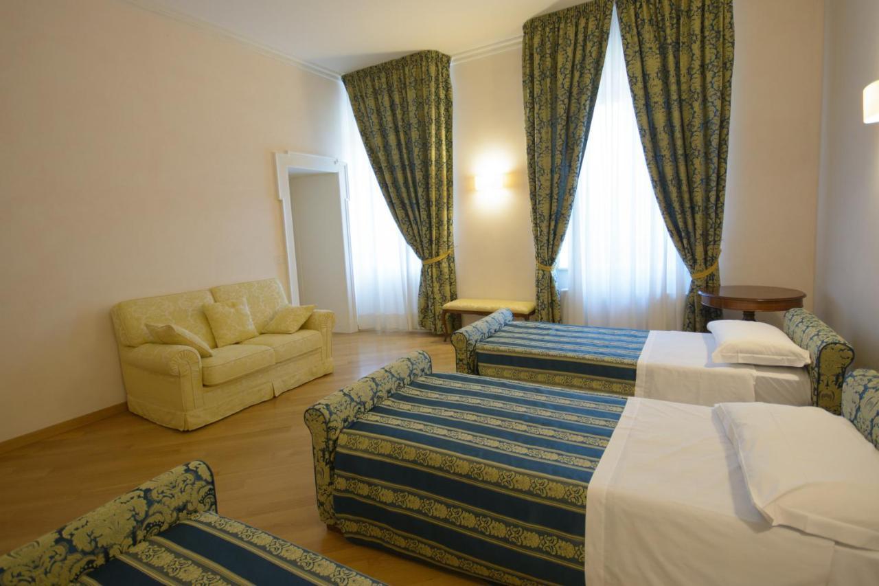 Hotel Domus Stella Maris - Casa Per Ferie Ancona Exteriér fotografie