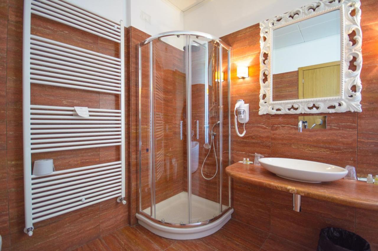 Hotel Domus Stella Maris - Casa Per Ferie Ancona Exteriér fotografie