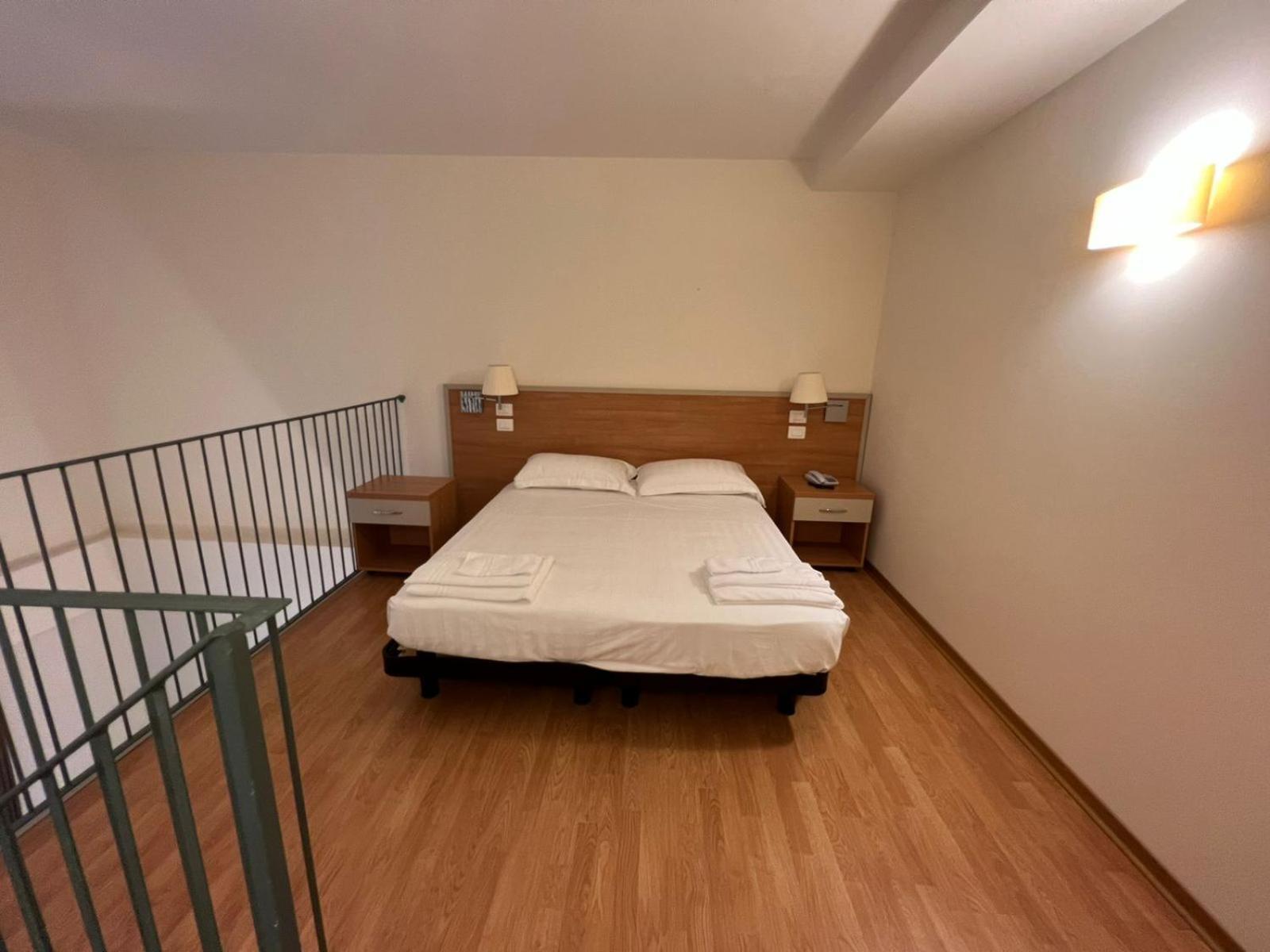Hotel Domus Stella Maris - Casa Per Ferie Ancona Exteriér fotografie